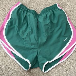 Nike tempo shorts